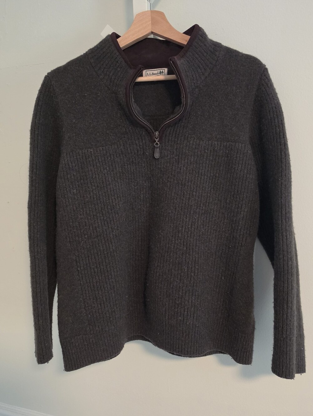 L.L. Bean Merino Wool Quarter Zip Sweater Leather Trim Charcoal Sz Medium